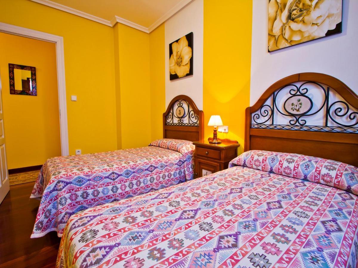 Apartamento EL RINCON DE MARIA Santillana del Mar Esterno foto
